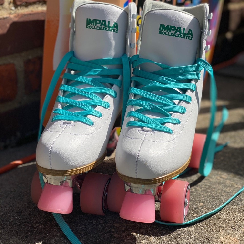 IMPALA ROLLER SKATES